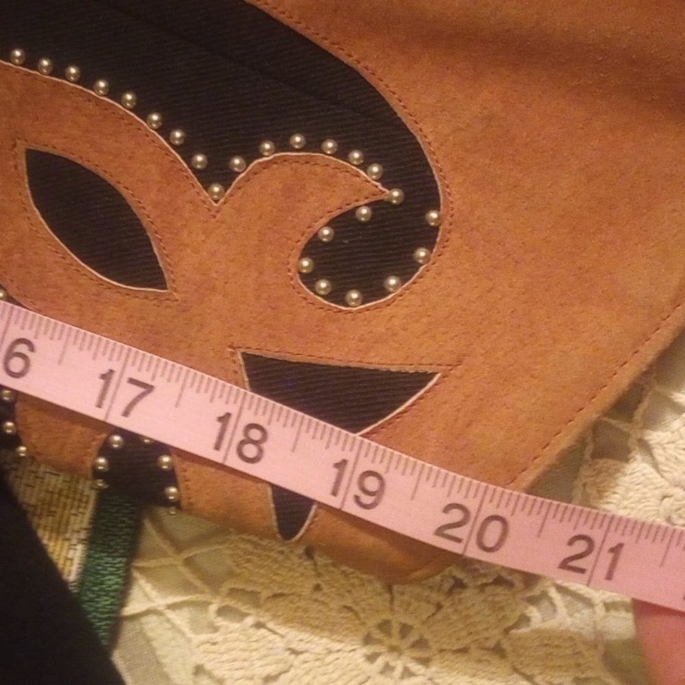 Elegant Women's Leather Jacket - Black and Brown - Picture 10 of 11